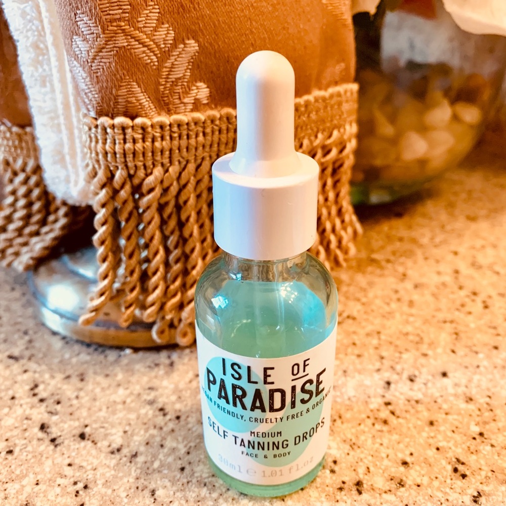 VEGAN! Isle of Paradise self tanning drops!